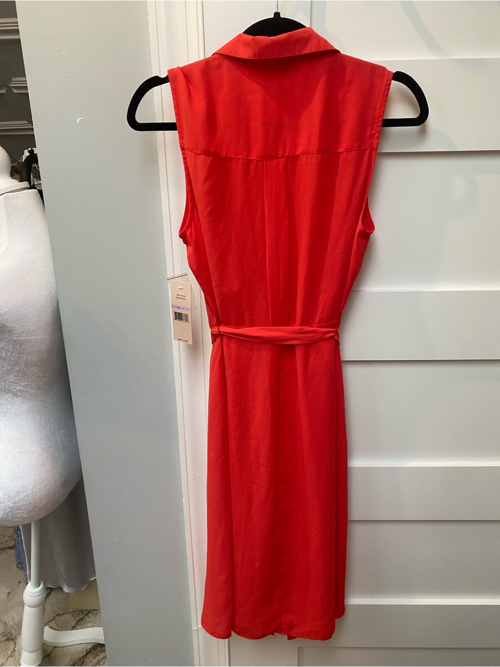 Nanette Lepore Sleeveless Pleated Front Dress - Picture 6 of 8
